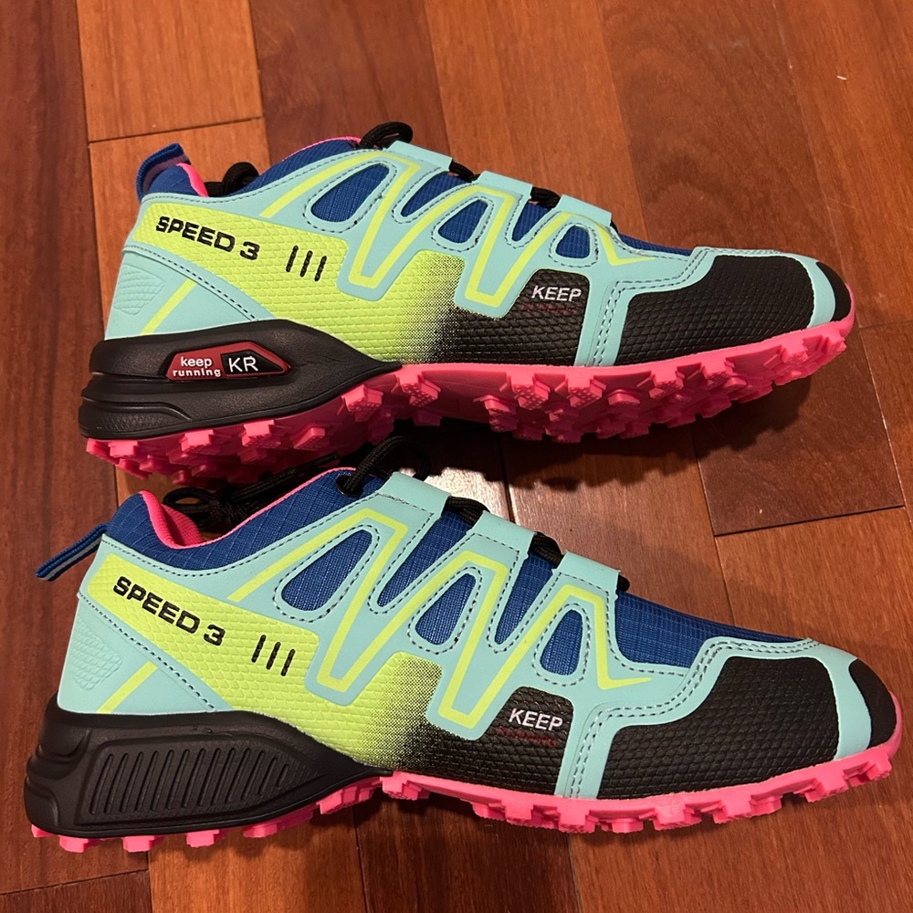Brand: ofohquf
Women's Hiking Shoes Water Resistant Hiking Sneakers